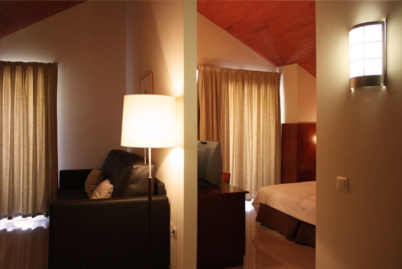 Hotel Mu La Cortinada Eksteriør billede
